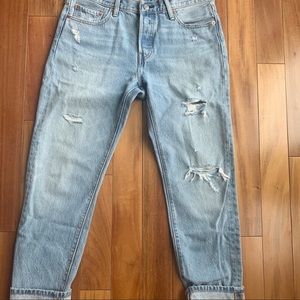 Levis 501 tapered boyfriend jeans